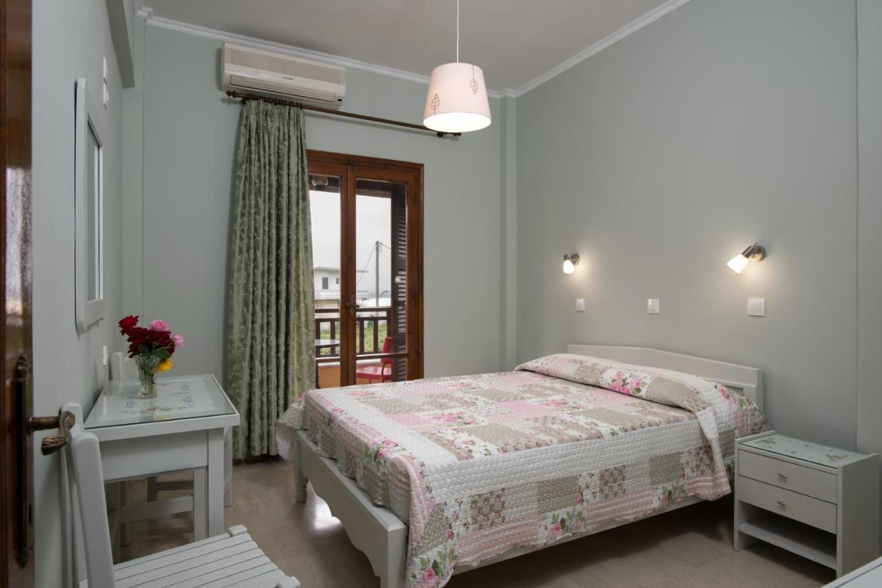 Eleni Apartments Roda  Zewnętrze zdjęcie