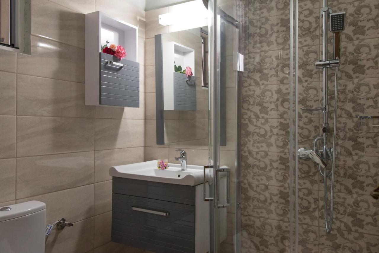 Eleni Apartments Roda  Zewnętrze zdjęcie